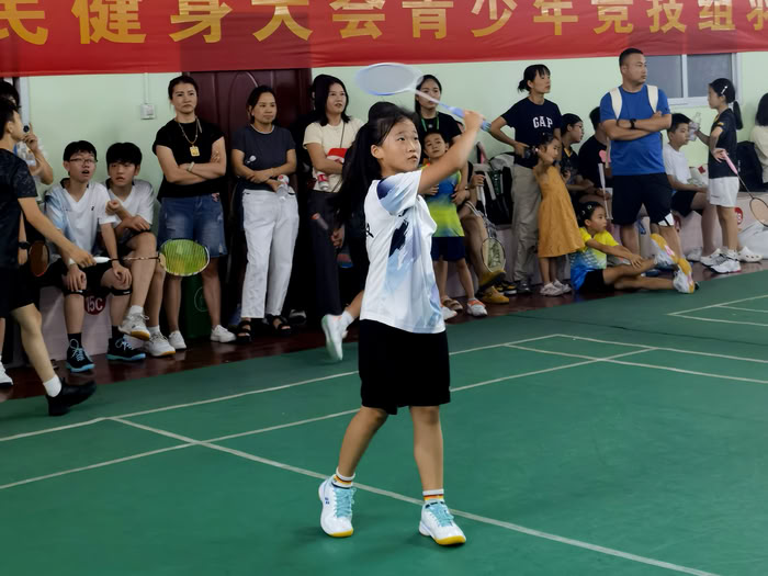 民权县青少年羽毛球代表队在商丘七运会上斩获多个奖项