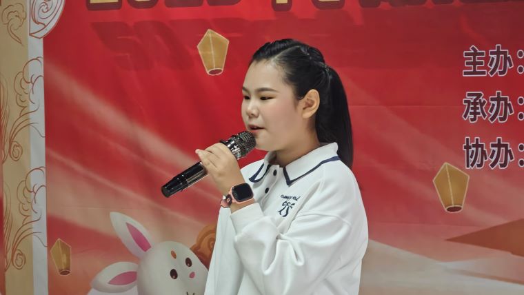 民权县图书馆举办“庆国庆·迎中秋”诗歌朗诵会