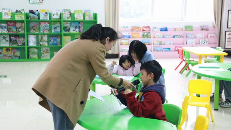 民权县图书馆举办2025年第十七期“美文同诵”朗诵技巧公益讲座（总第59期）