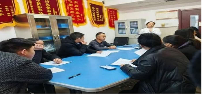 以专业“秀”实力,用坚守“红”出圈 ——记民权县中医院神经外科护士长王秀红 以专业“秀”实力,用坚守“红”出圈 ——记民权县中医院神经外科护士长王秀红