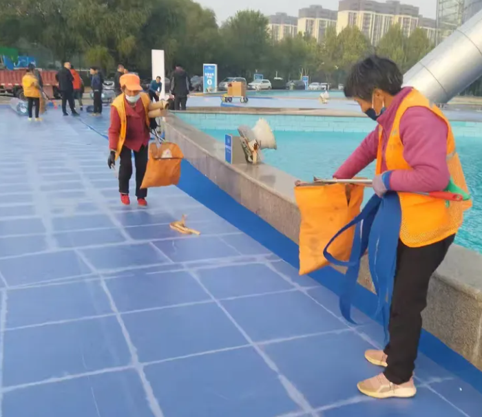 以“净”护航!城管局民洁公司全力保障冷博会环境整洁 以“净”护航!城管局民洁公司全力保障冷博会环境整洁