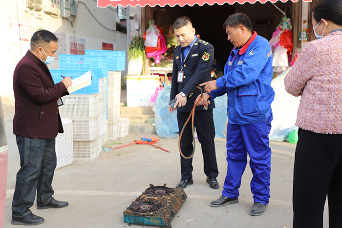 县燃气专班开展燃气专项排查整治活动