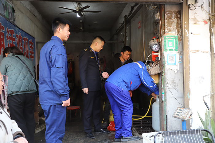 县燃气专班开展燃气专项排查整治活动