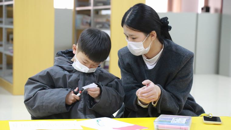 民权县图书馆举办2025年第十三期“童心向党·书香伴成长”阅读分享会活动（总第64期）