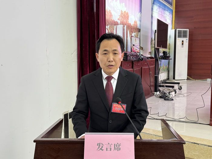 北关镇第十七届人民代表大会第八次会议胜利召开