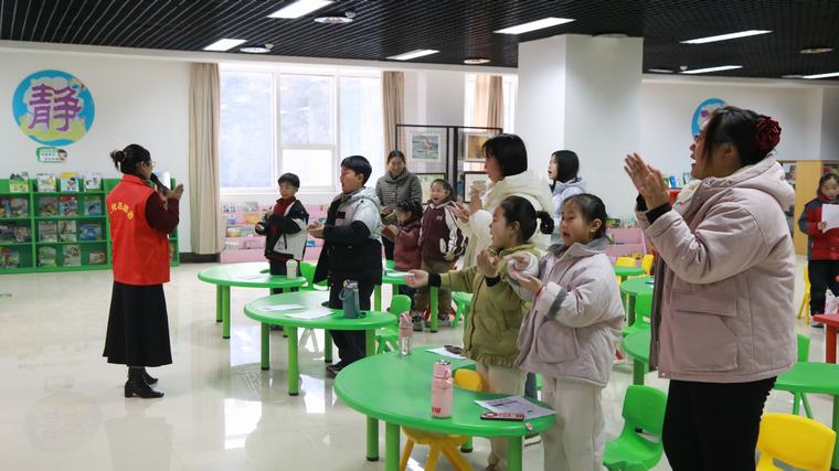 民权县图书馆举办2025年第二十一期“美文同诵”朗诵技巧公益讲座（总第63期）