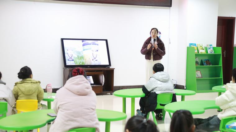 民权县图书馆举办2025年第十四期“童心向党·书香伴成长”阅读分享会活动（总第65期）