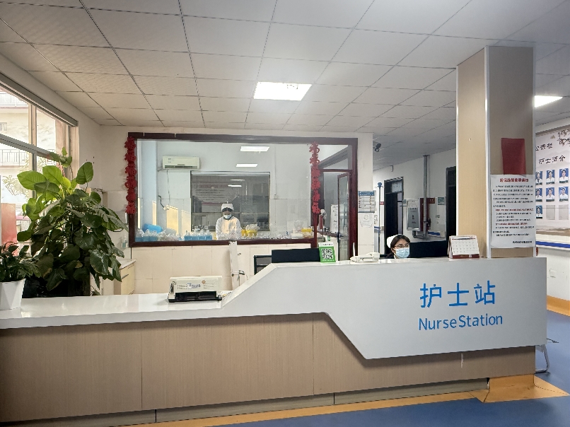 纸短情长赞天使 护士站温情暖人心