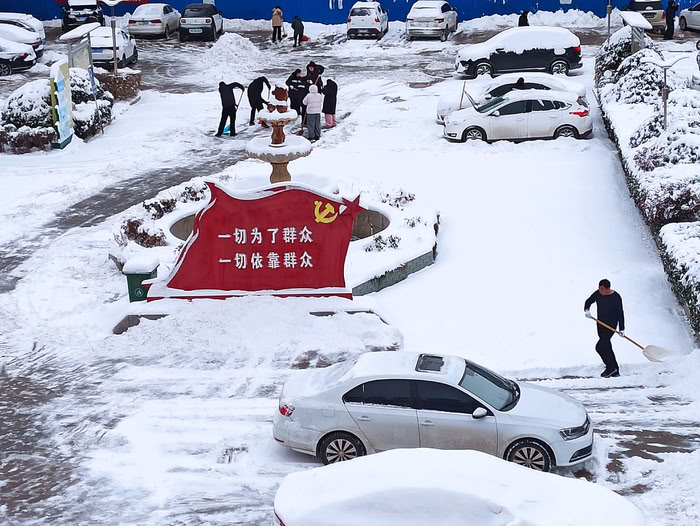 以雪为令 向寒而行 --民权县卫健系统全力保障冰雪天气就医畅通