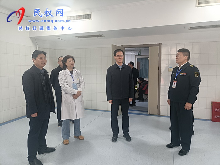 县委副书记、县长王景义检查指导征兵体检工作 