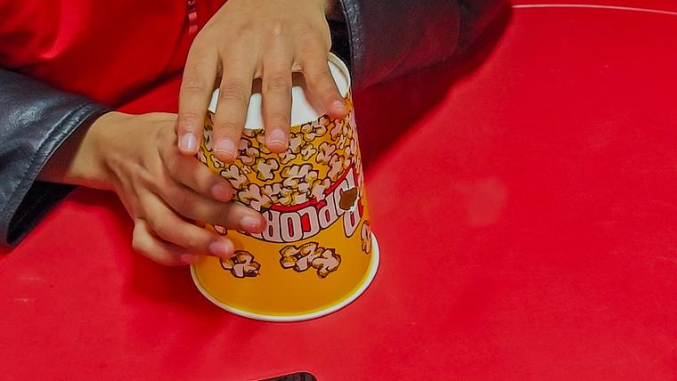 民权县图书馆开展“探索科学奥秘 点亮童心梦想”少儿科普知识讲座