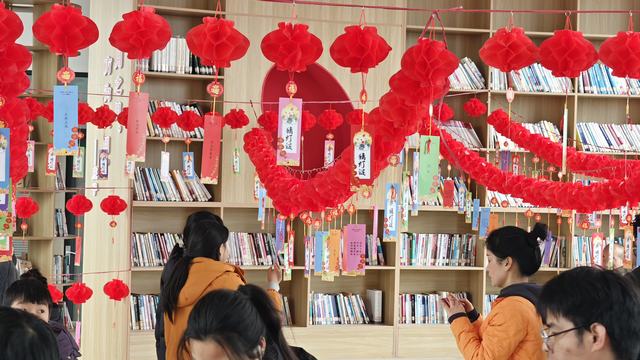 【网络中国节·元宵节】民权县图书馆举办“马跃书香闹元宵”第四届灯谜竞猜活动