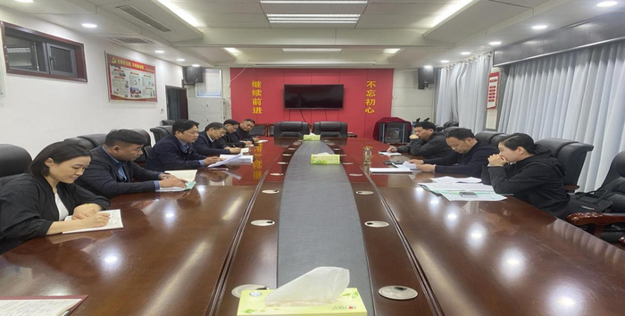 “医”心助力 护航奔跑 --民权县卫健委圆满完成第四届马拉松赛事医疗保障工作