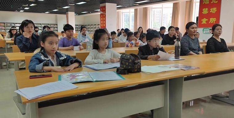 民权县图书馆举办“书香民权·声润人心”全民诵读活动