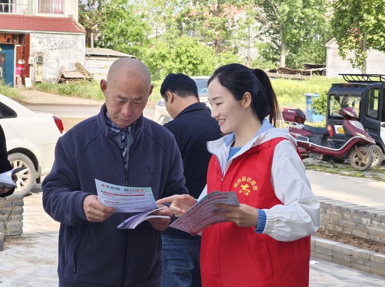 【世界读书日】书香送下乡 阅读暖人心——民权县图书馆开展全民阅读推广进乡村活动