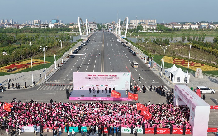 团县委助力2026年民权县全民健身欢乐跑暨“青春逐梦行”青年活力跑圆满举办