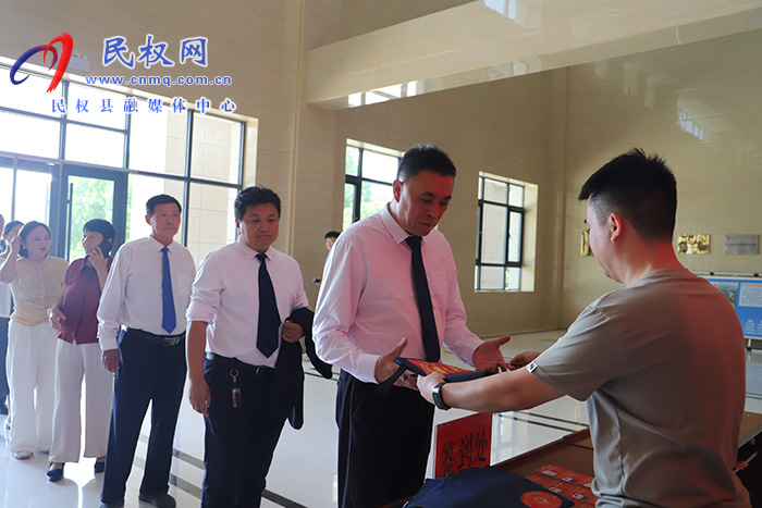 民权县第十六届人民代表大会第八次会议参会代表陆续报到 民权县第十六届人民代表大会第八次会议参会代表陆续报到