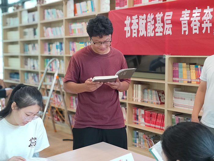 民权县图书馆开展青年志愿者读书分享会 民权县图书馆开展青年志愿者读书分享会