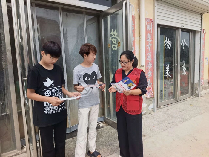 老颜集镇开展“扫黄打非”排查 筑牢辖区文化安全防线 老颜集镇开展“扫黄打非”排查 筑牢辖区文化安全防线