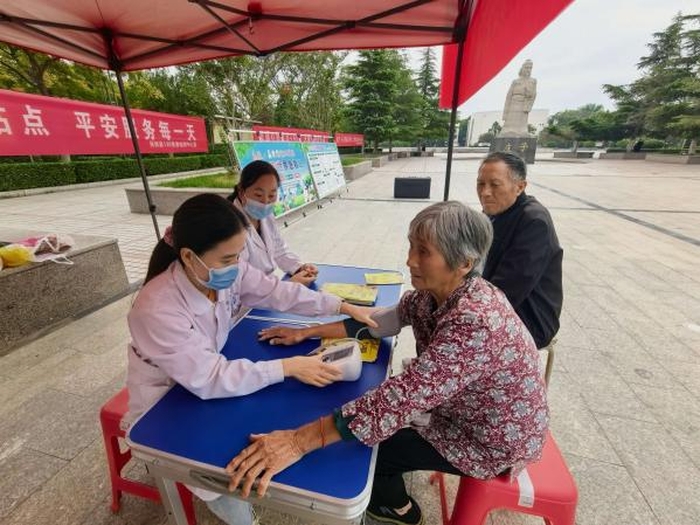民权县中医院开展“世界急救日”义诊活动