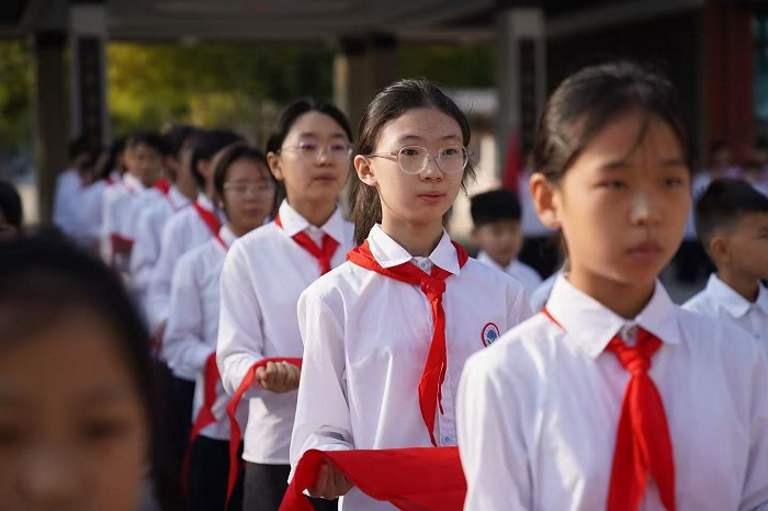民权县“十 · 一三”少先队建队日示范性入队仪式圆满举行 民权县“十 · 一三”少先队建队日示范性入队仪式圆满举行